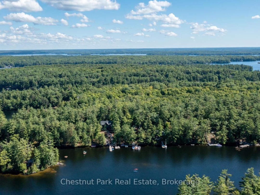 86 TAYLOR ISLAND, 