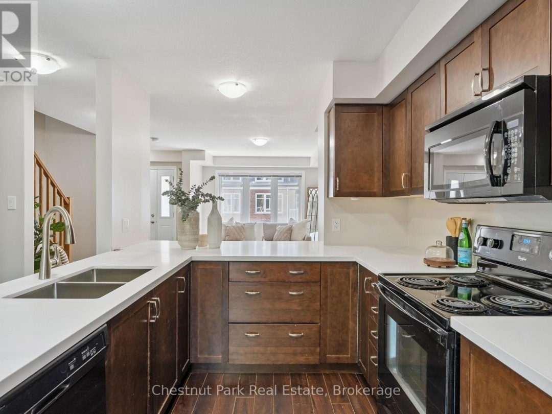 19 - 37 SILVER STREET, 