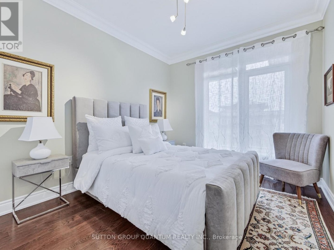 606 - 90 ORCHARD POINT ROAD, 