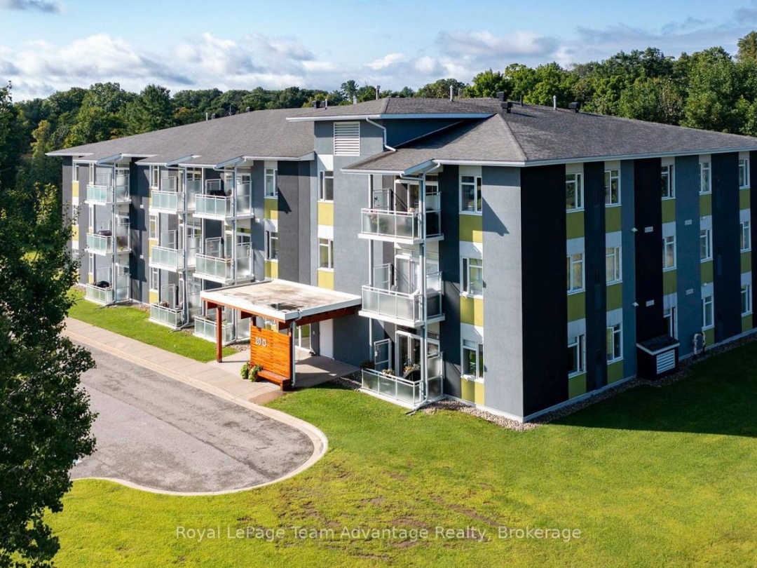 102 - 20D SILVER BIRCH COURT, Parry Sound