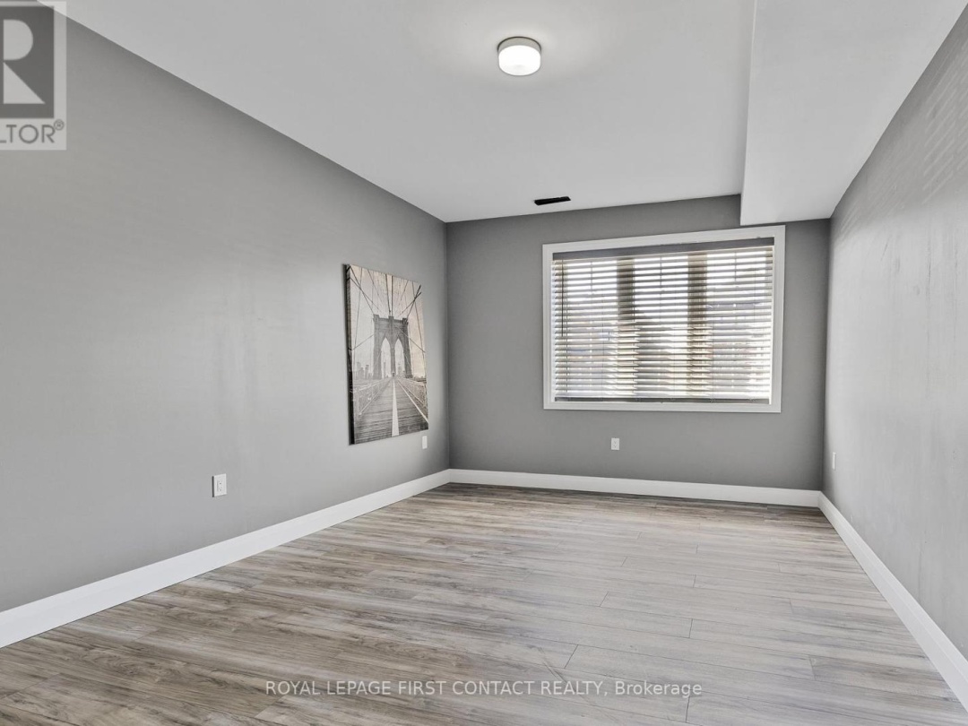 3075 Orion Boulevard, Orillia
