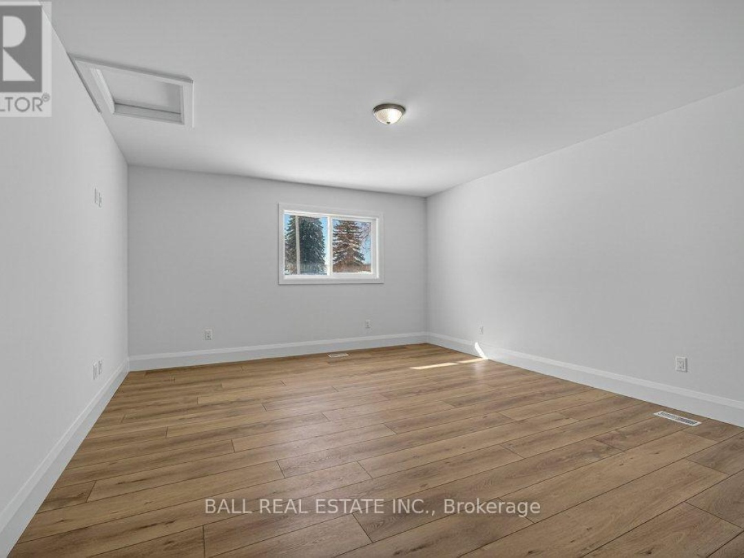 73 LAKEVIEW CRESCENT, Pigeon Lake