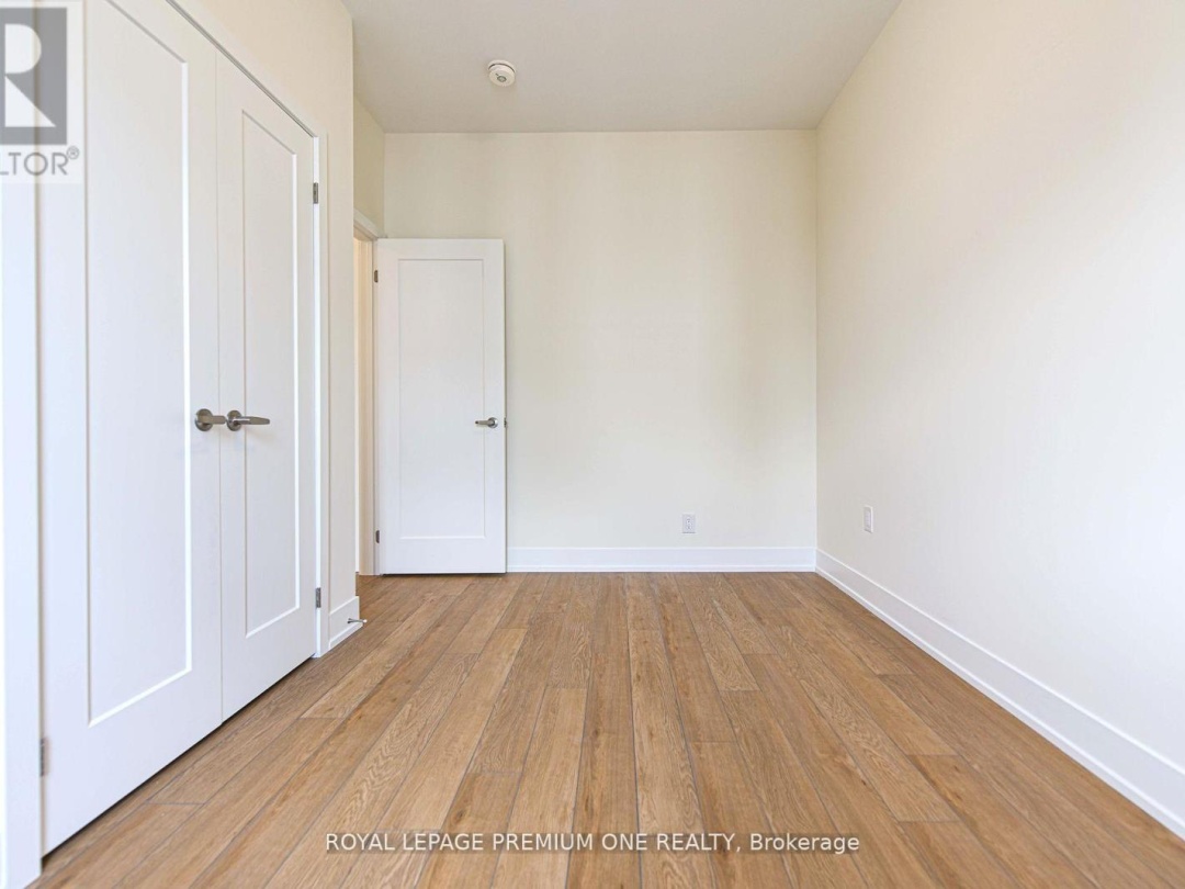 12 MARINER'S PIER WAY, 