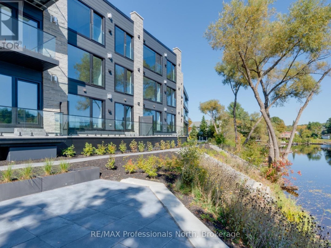 201 - 32 BRUNEL ROAD, Muskoka River