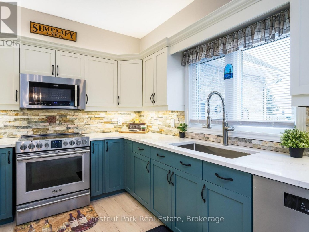 28 BOYD CRESCENT, 