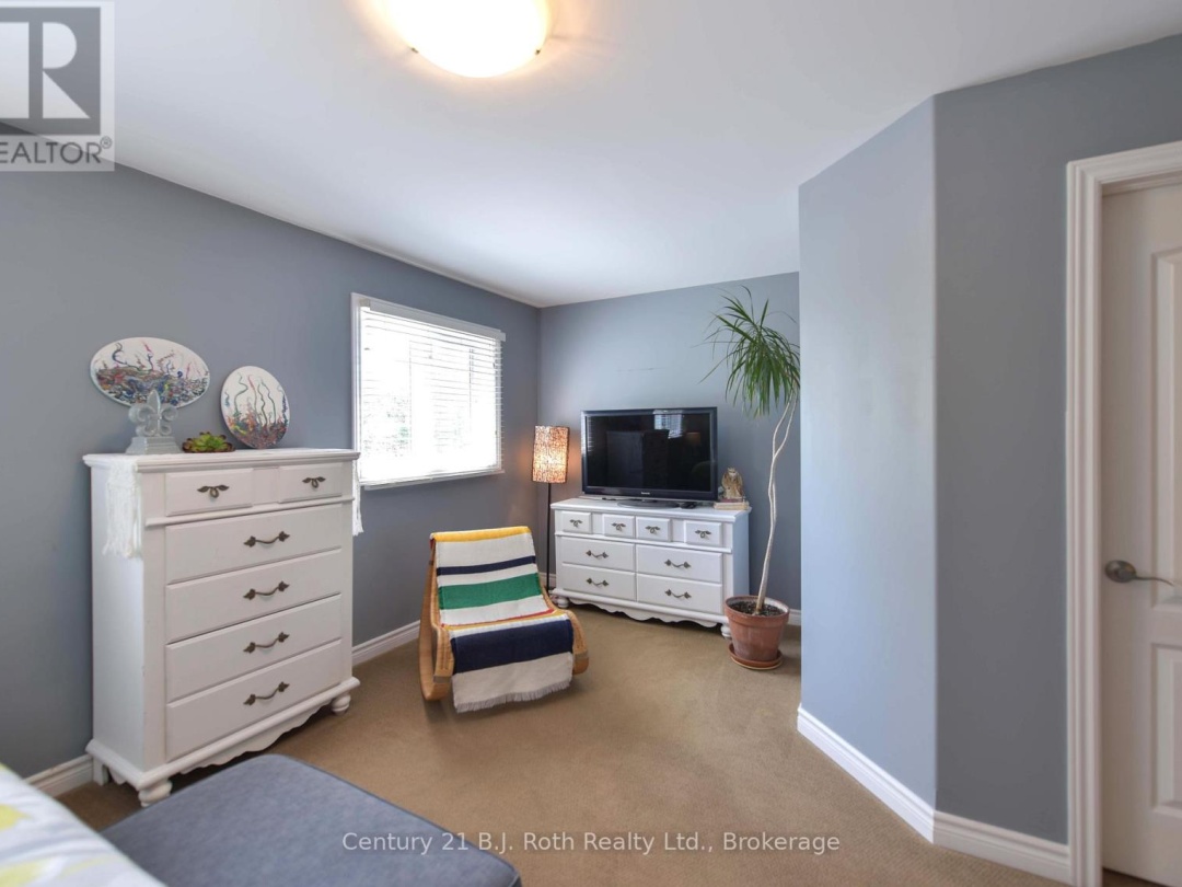 20 TAYLOR DRIVE, 