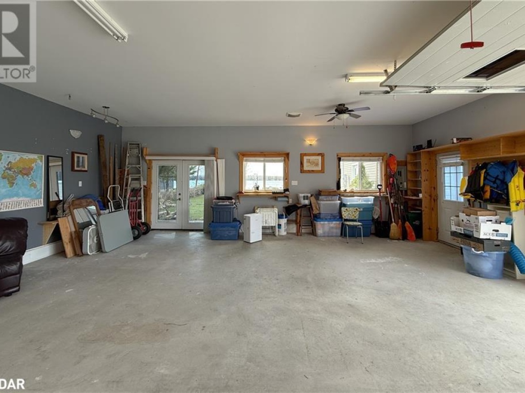 4051 River Road, Ramara