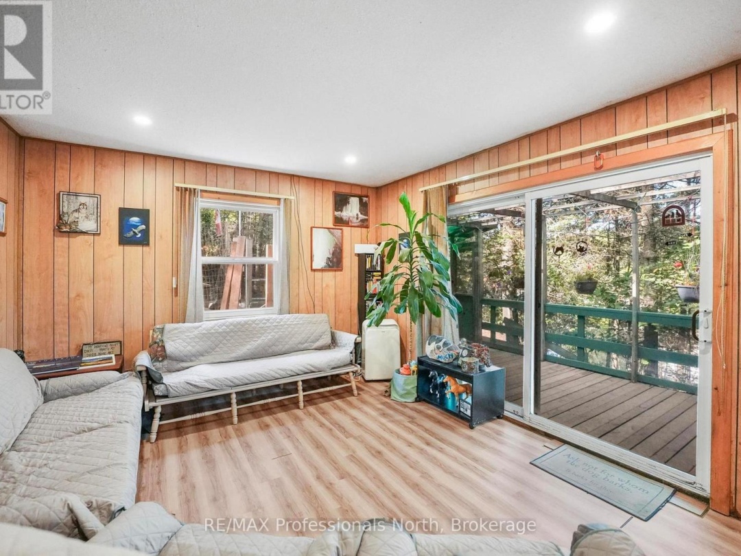 1021 MILLWOODS ROAD, 
