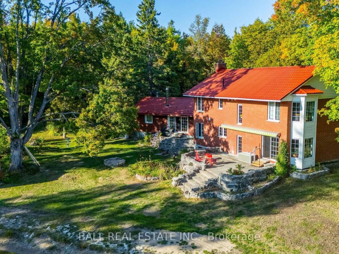 849 COUNTY RD 49, 