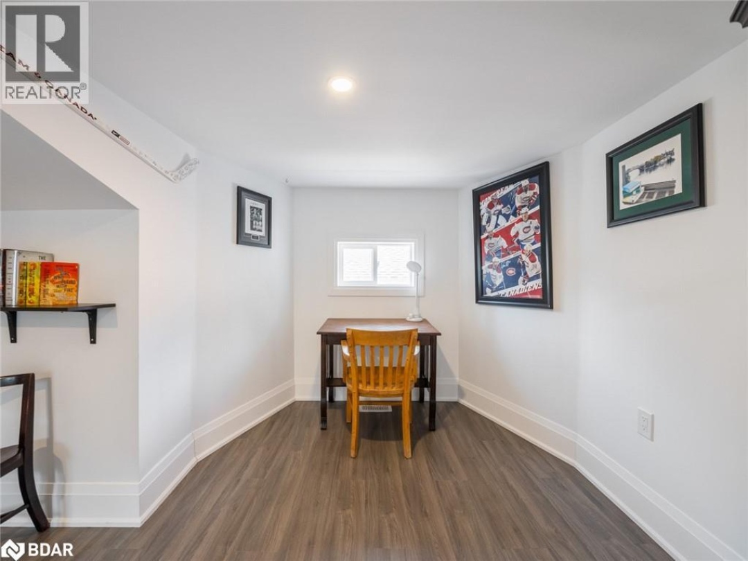 370 HOMEWOOD Avenue, 
