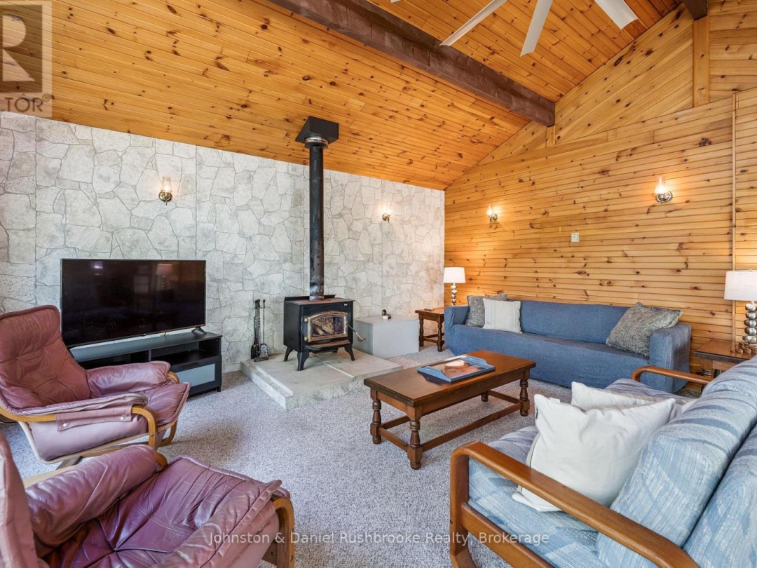 148 SMOOTH ROCK ROAD, 