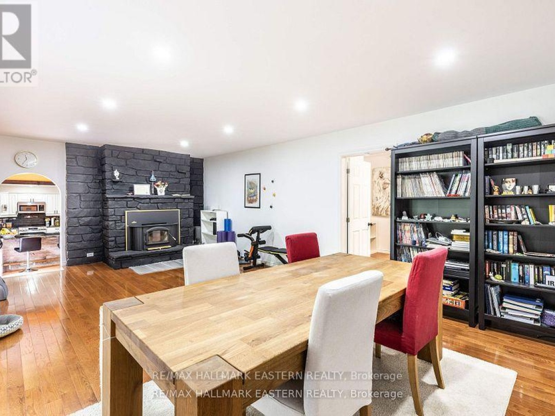 7 JUNIPER ISLE ROAD, 