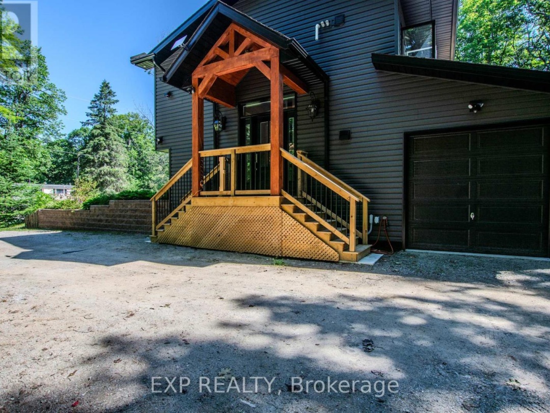 39 BECKETTS SIDE ROAD, 