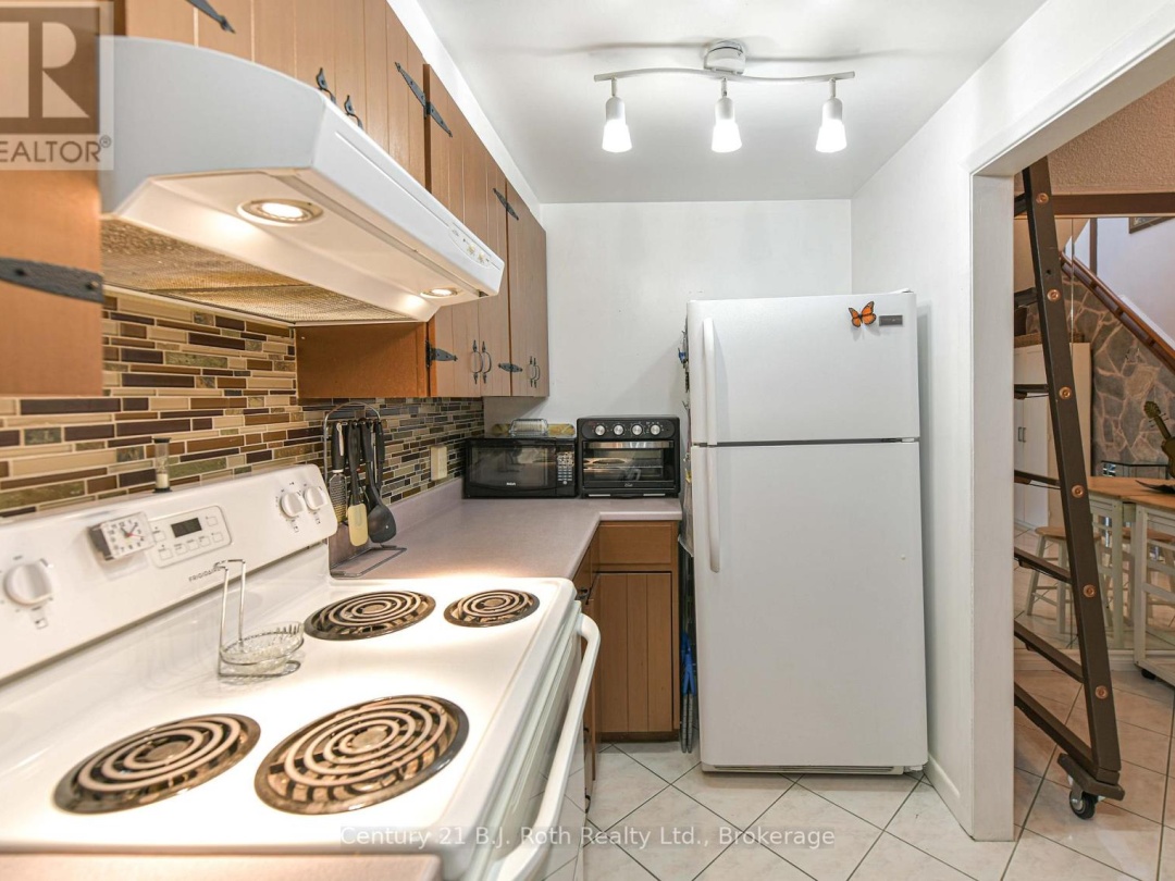 21 - 40 VICTORIA CRESCENT, 