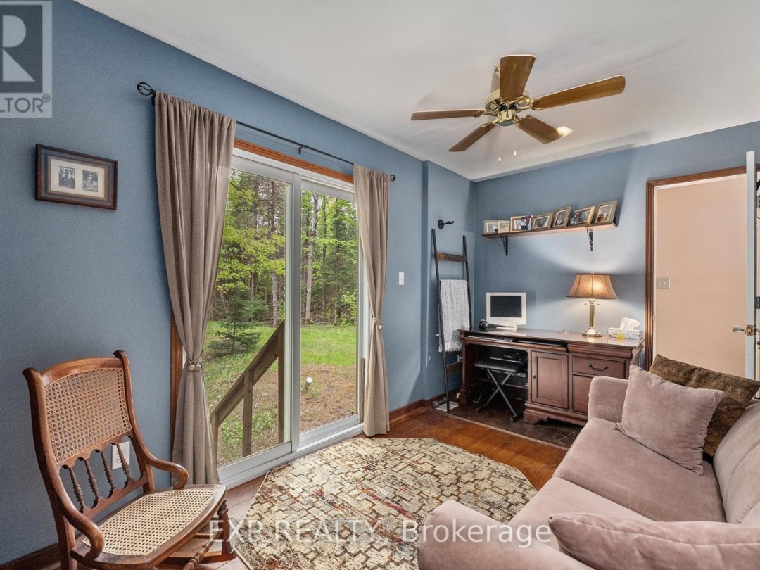 6566 Pioneer Village Lane, Ramara
