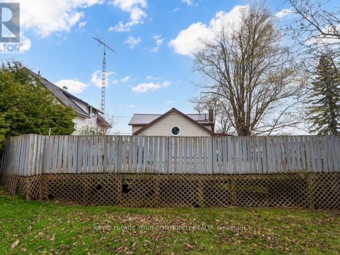 4071 Hwy 35 Highway, Kawartha Lakes (Cameron)