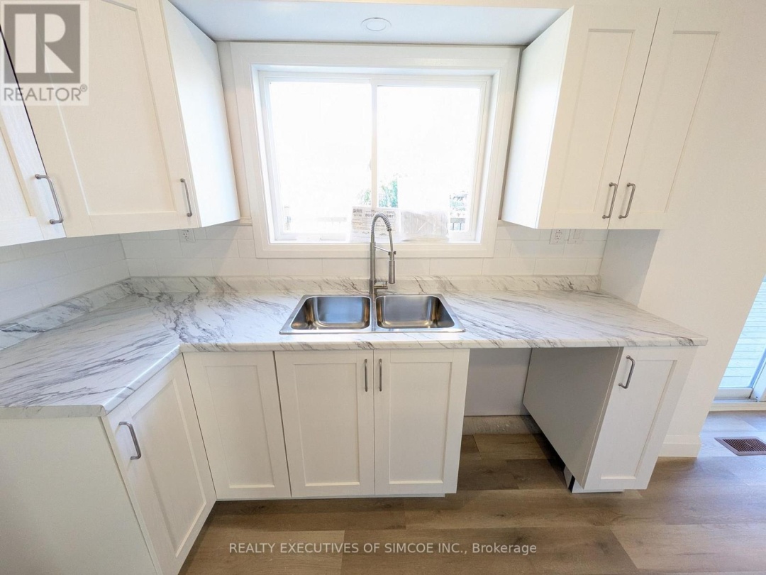 3464 BAYOU ROAD, 