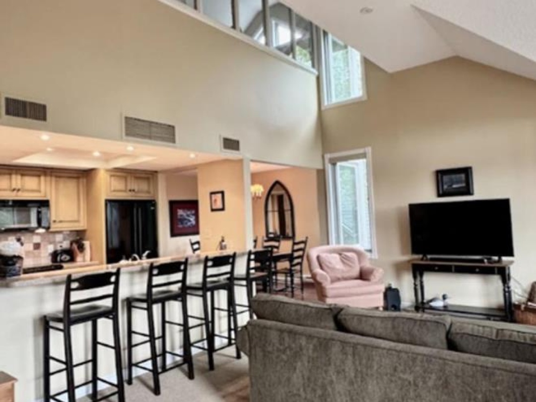431 GRANDVIEW HILLTOP DRIVE, 