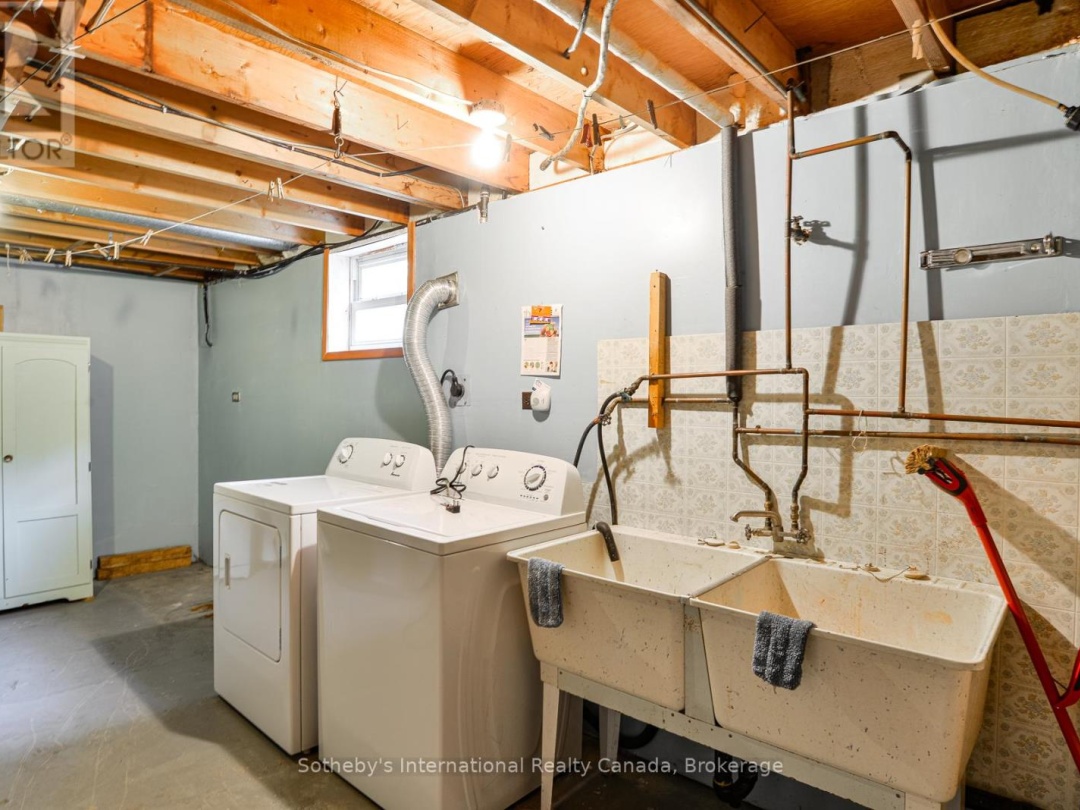 455 FAIRVIEW DRIVE, 