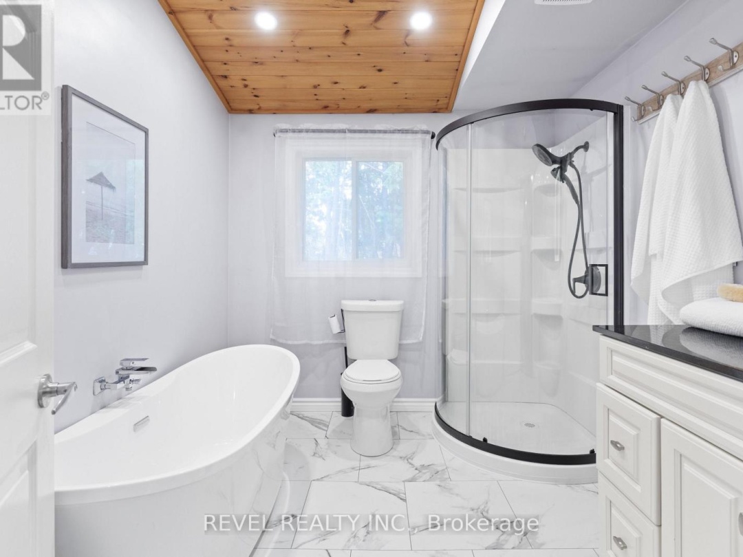 411 LONG BEACH ROAD, 