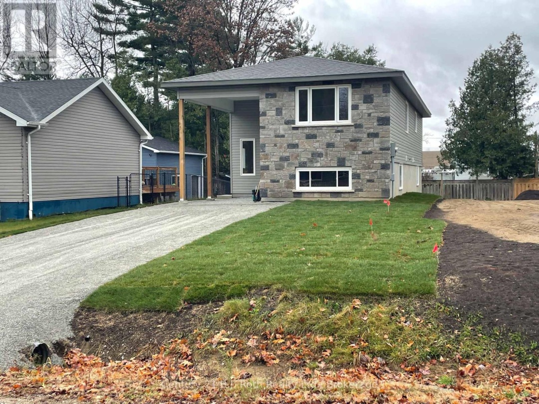 3382 Azcona Avenue, Severn
