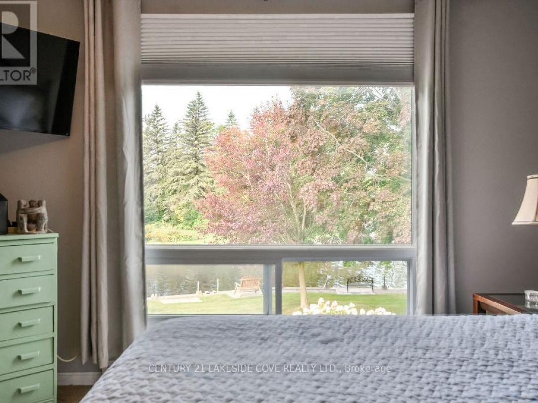 UNIT #7 - 70 LAGUNA PARKWAY, 