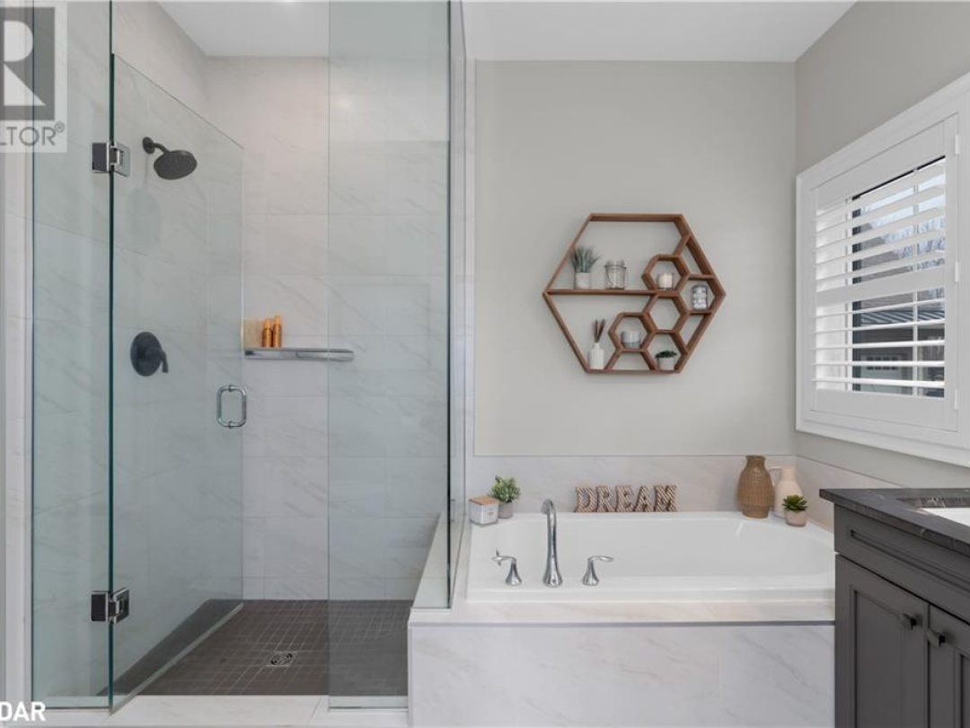 10 Georgian Grande Drive, Oro-Medonte