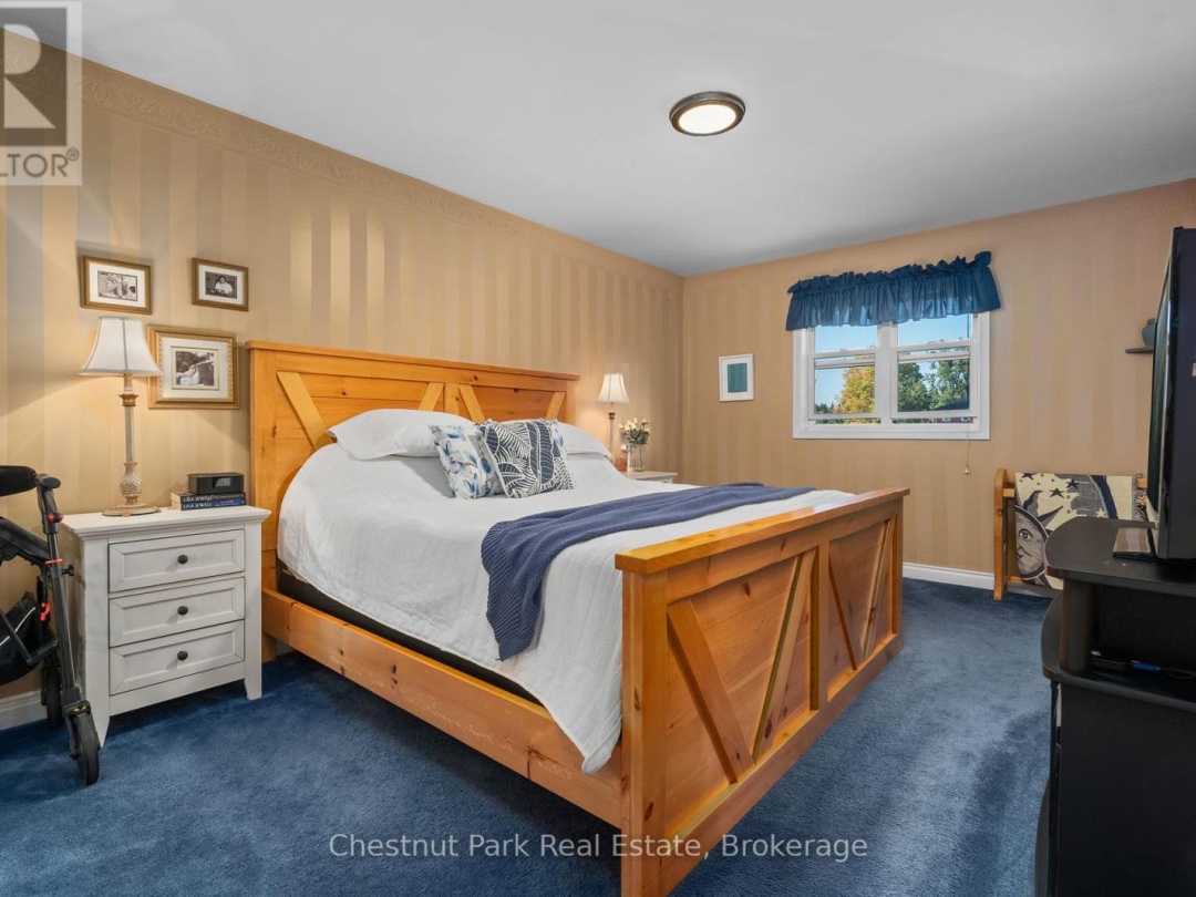 8 COATES AVENUE, 