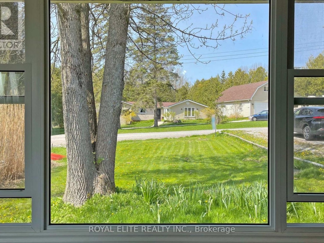 3965 Hilltop Road, Ramara