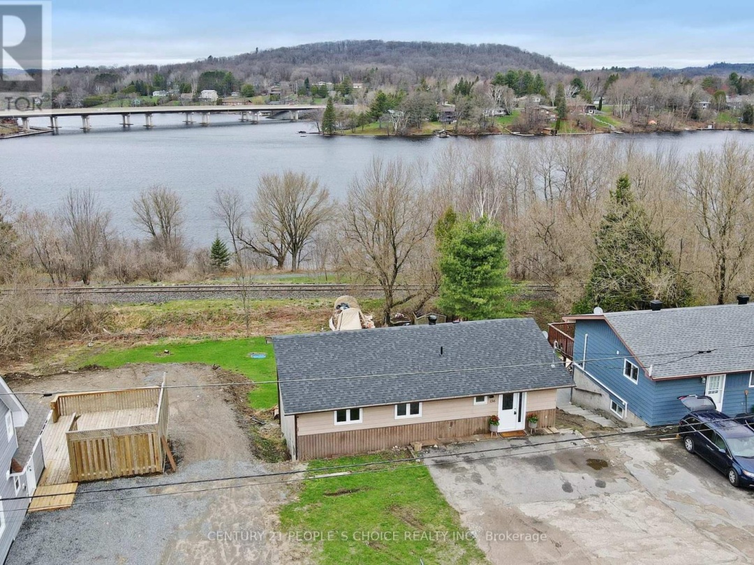 156 MAIN STREET W, 