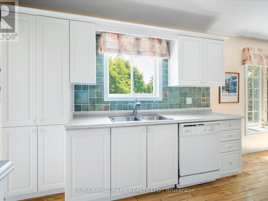 6 EVANS DRIVE, 