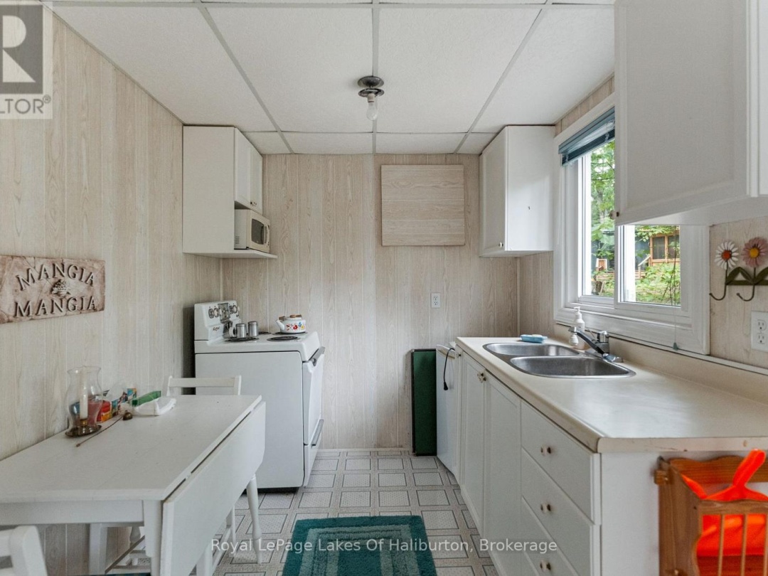 10 GRIFFIN DRIVE, 