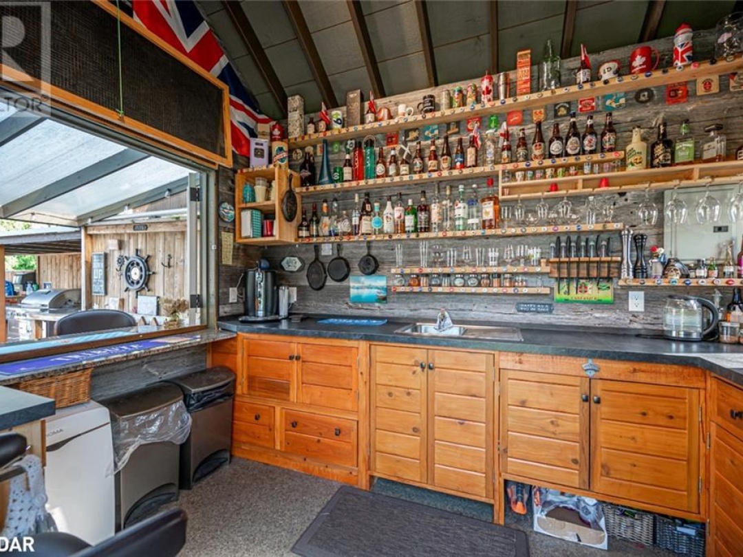 99 King Road, Waubaushene