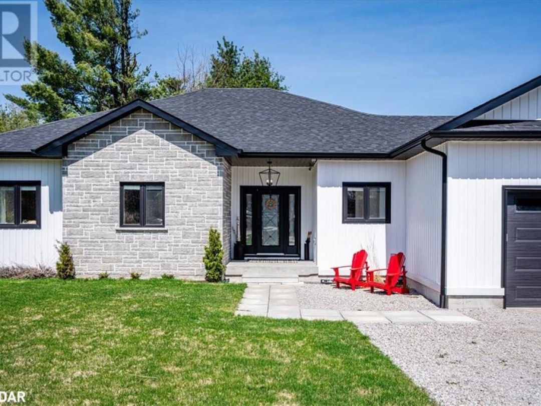 7 Brechin Crescent, Moonstone