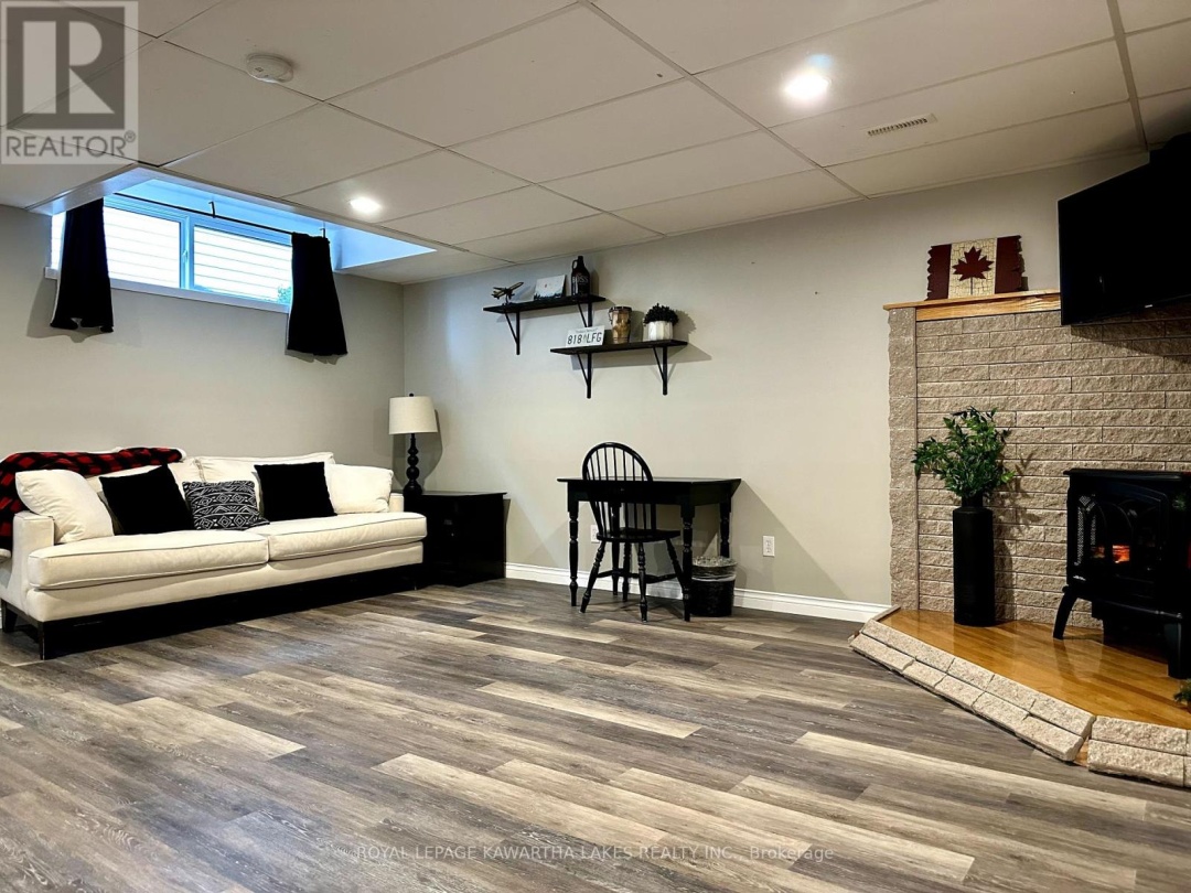 2433 COUNTY ROAD 121 ROAD, 