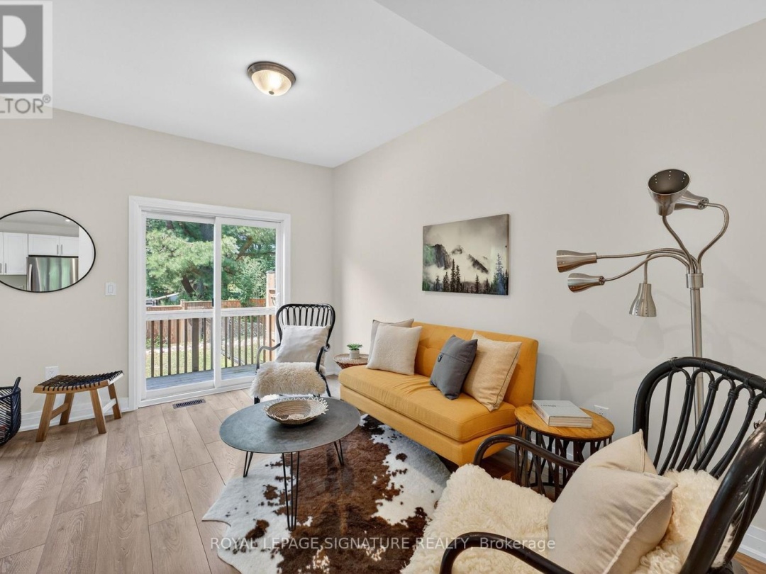 8 - 393 MANITOBA STREET, 