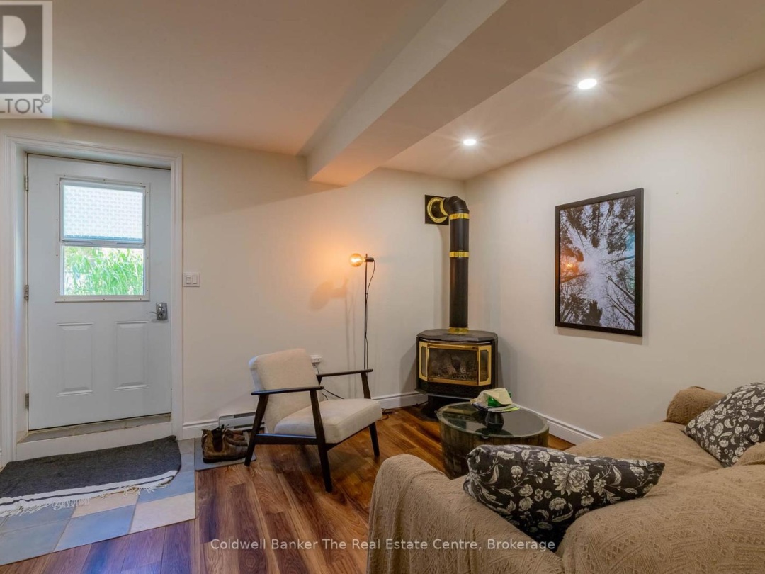 5 ANTHONY COURT, 