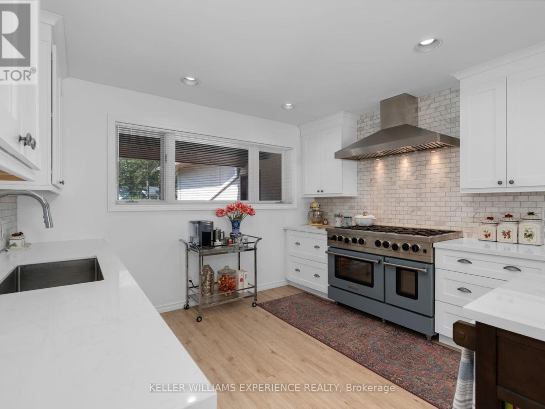 18 MAPLE DRIVE, 