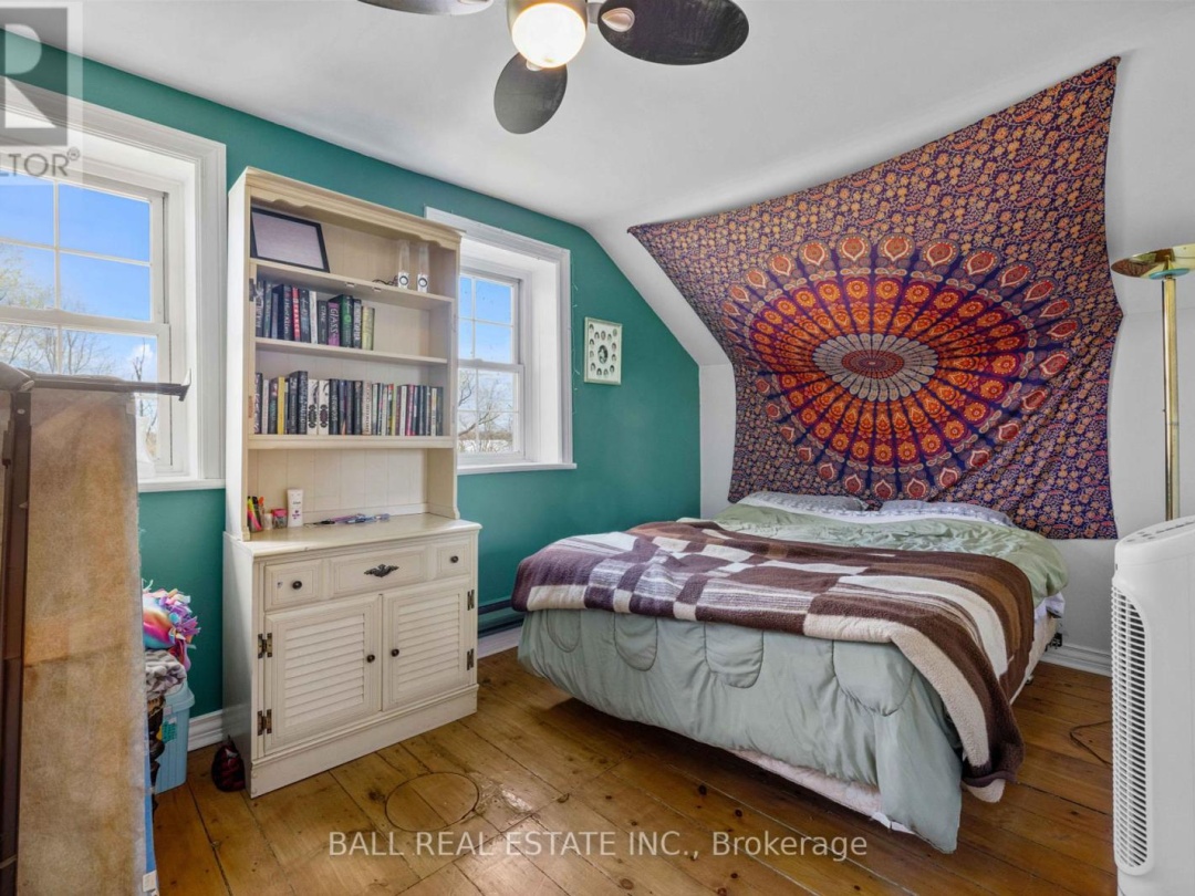 589 COUNTY ROAD 8, 