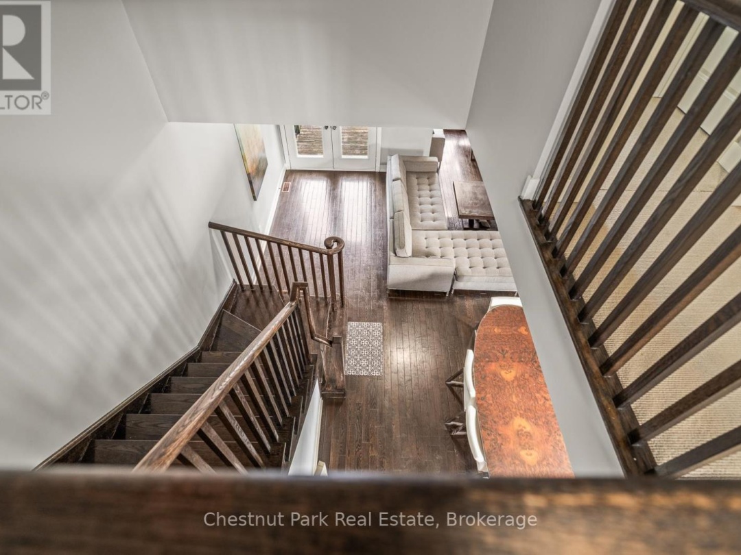 65 ROCKMOUNT CRESCENT, 