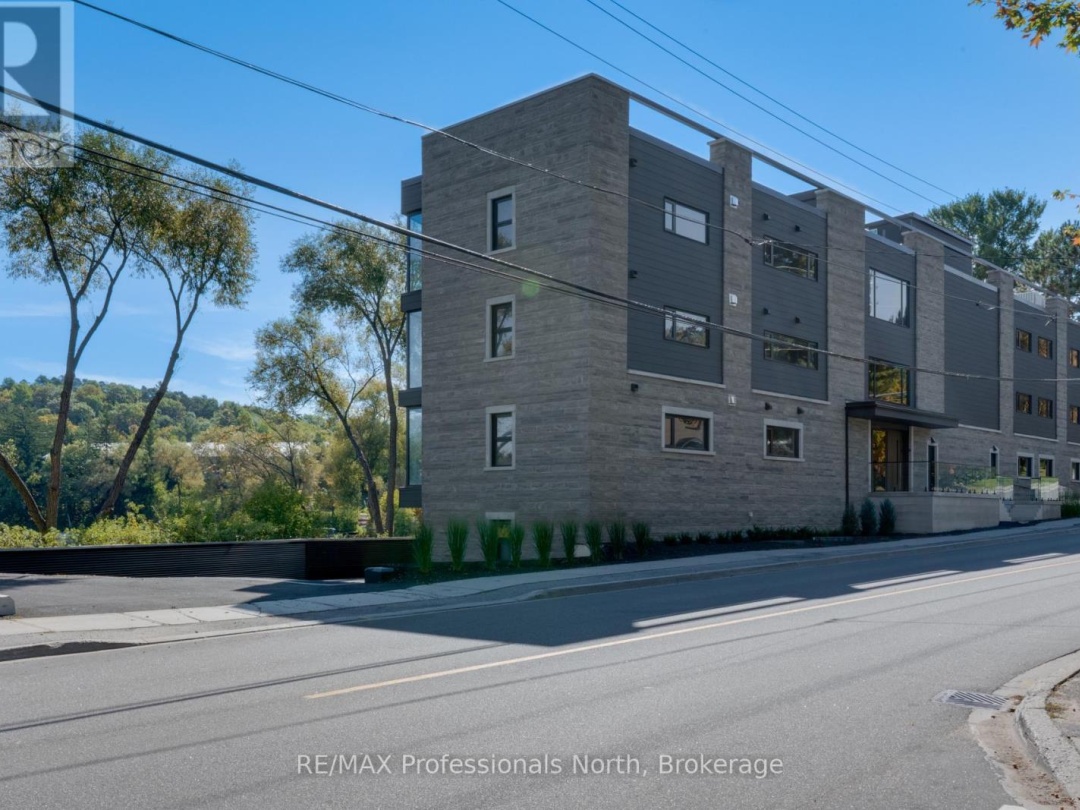 203 - 32 BRUNEL ROAD, 