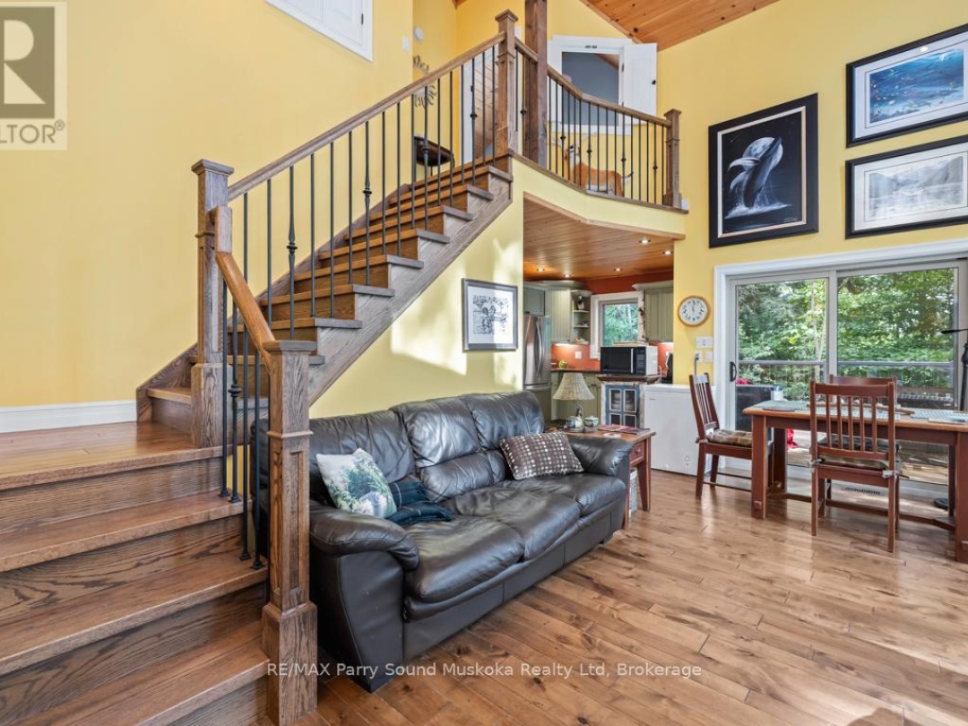 32A STERNER DRIVE, 