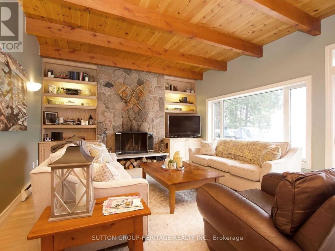 28 GOODMAN ROAD S, 