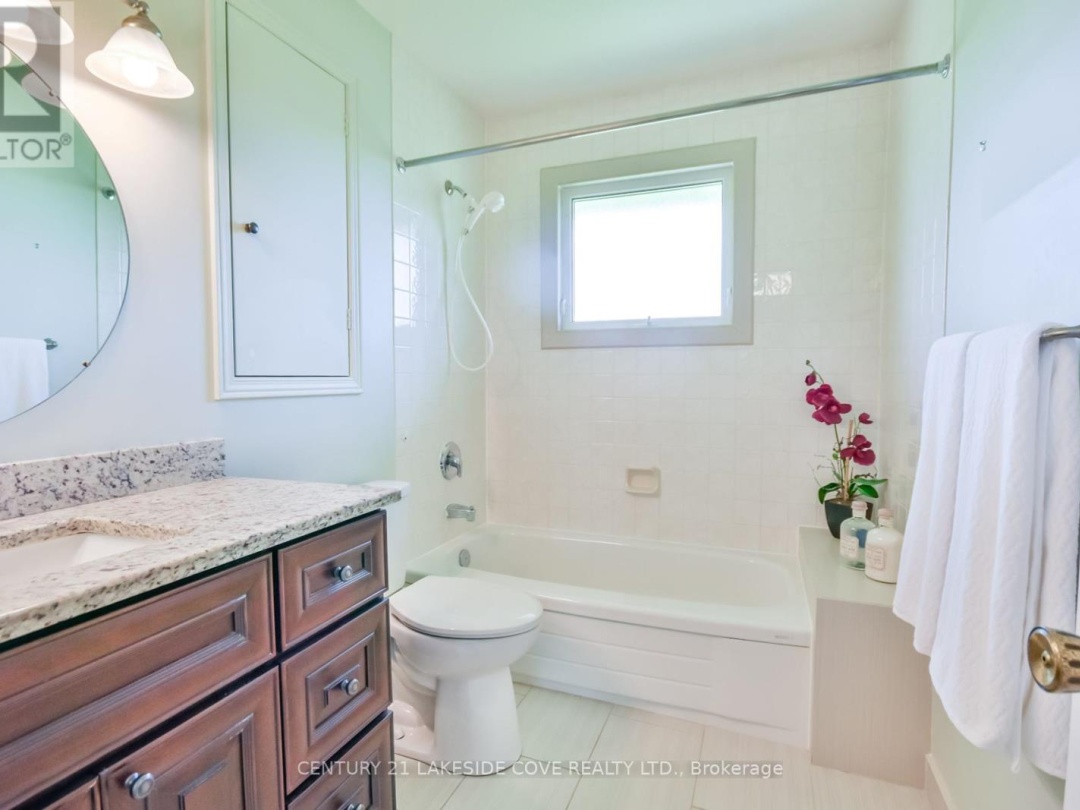 121 BAYSHORE DRIVE, 