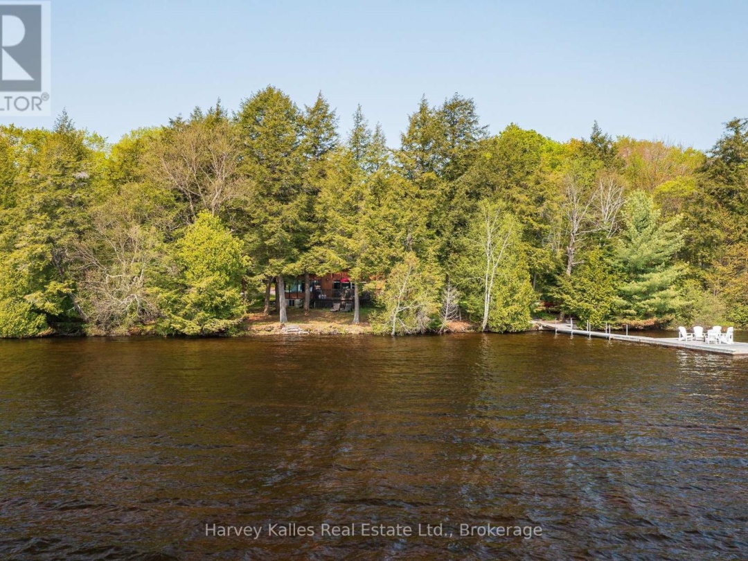 1033 SCOTT LANE, 