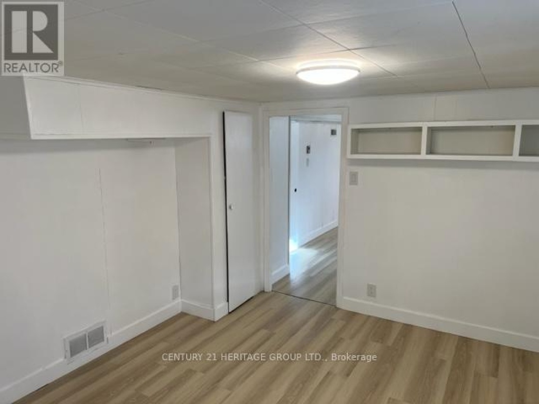 35 ARGYLE AVENUE, 