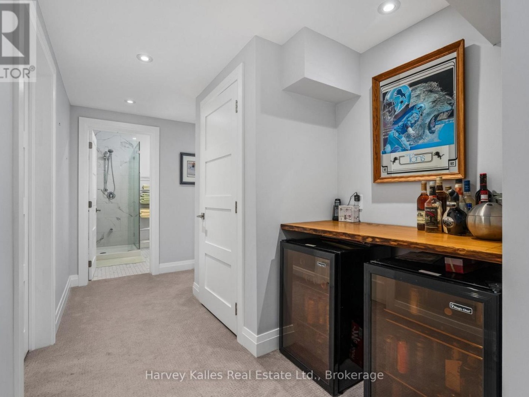 36 HOMESTEAD LANE, 