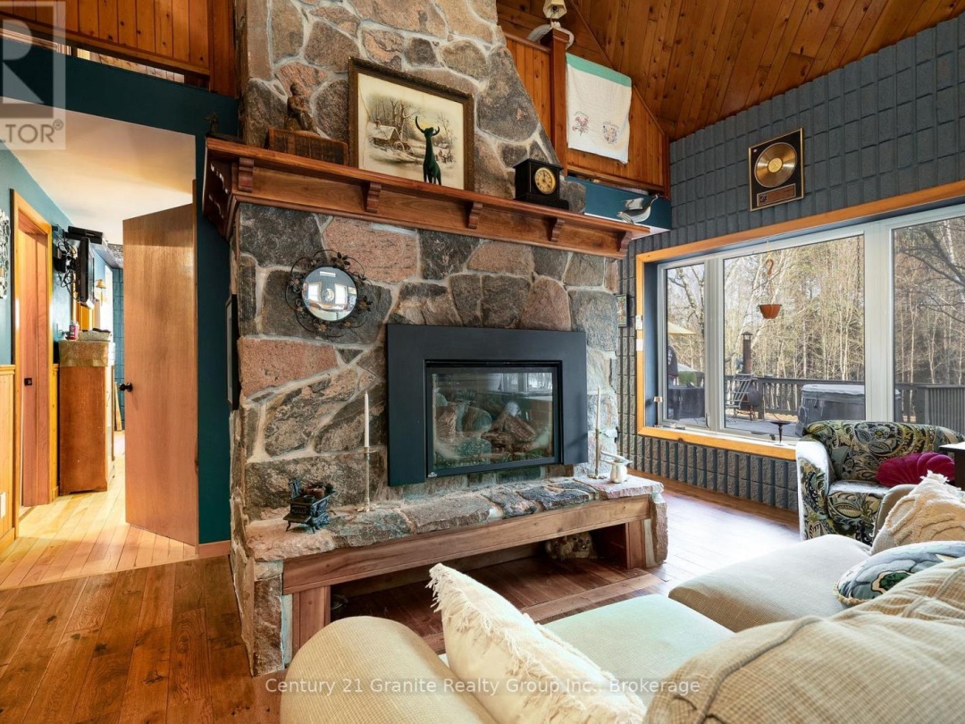 1093 KUSHOG LAKE ROAD, 