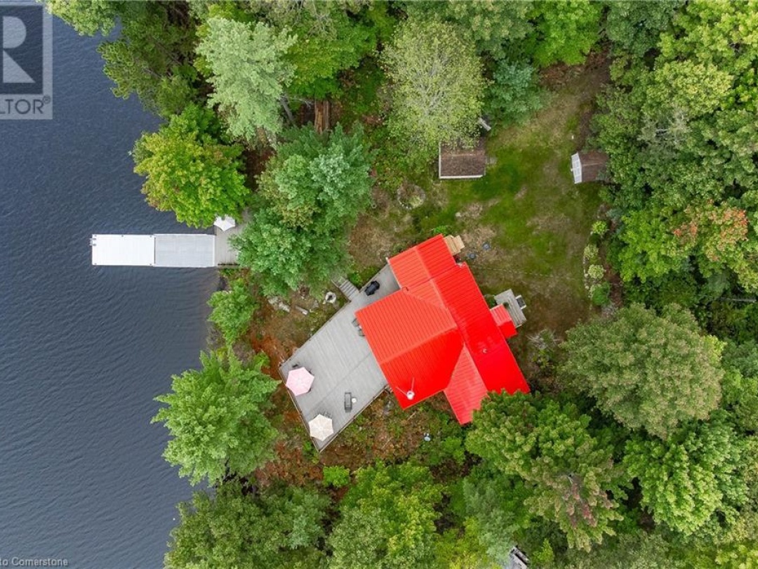 1076 Thanksgiving Rock Way, Kahshe Lake
