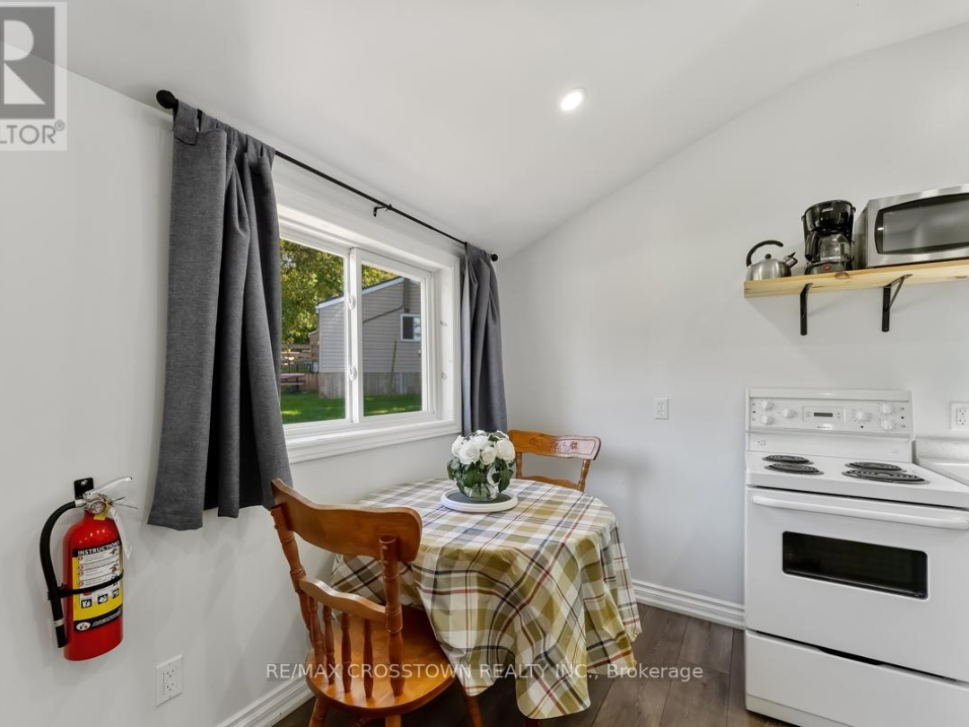 14 230 232 Lake Dalrymple Road, Dalrymple Lake